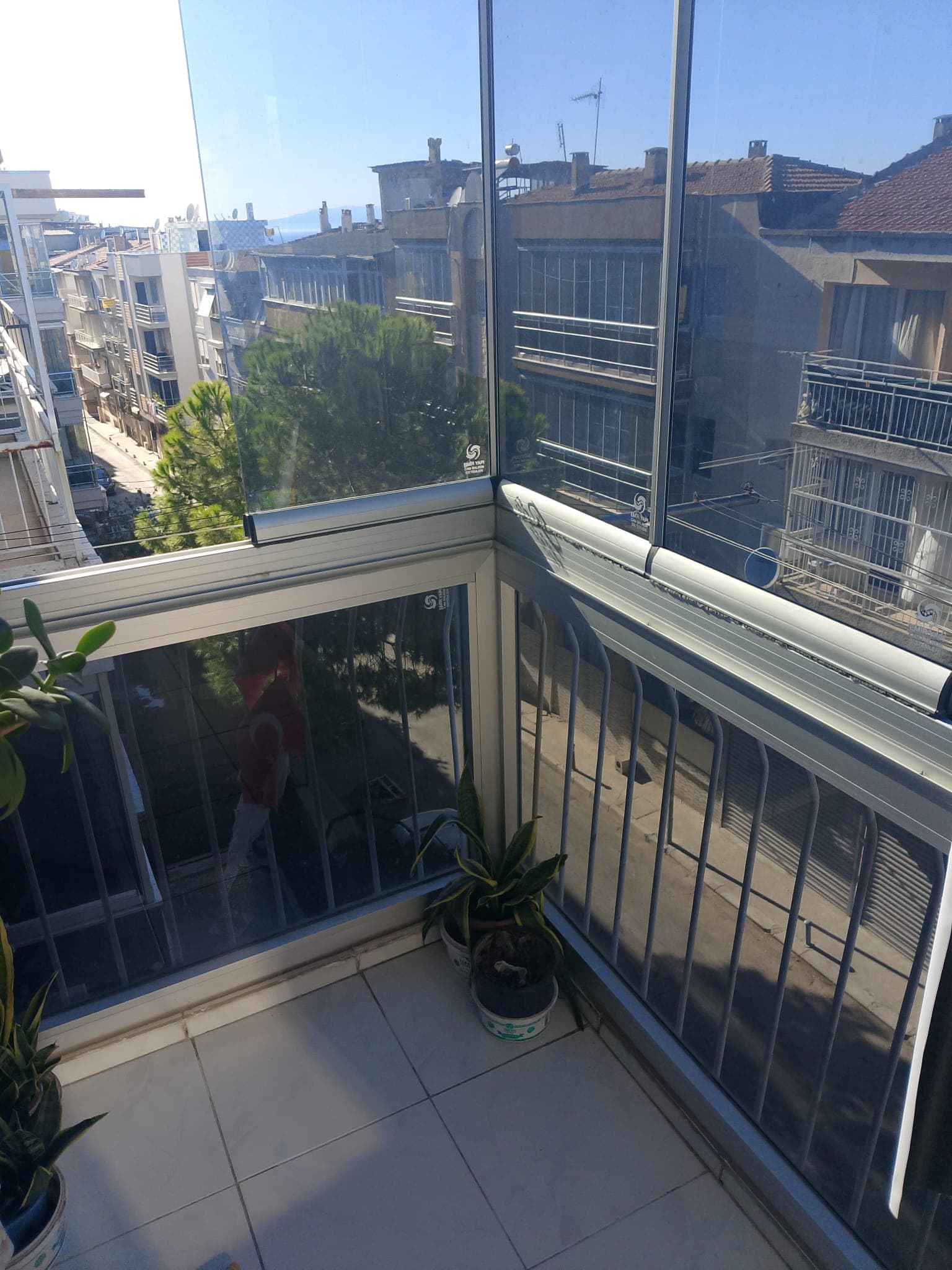 ÜÇYOL METRO YAKINI BAKIMLI ÇİFT CEPHE MASRAFSIZ DAİRE