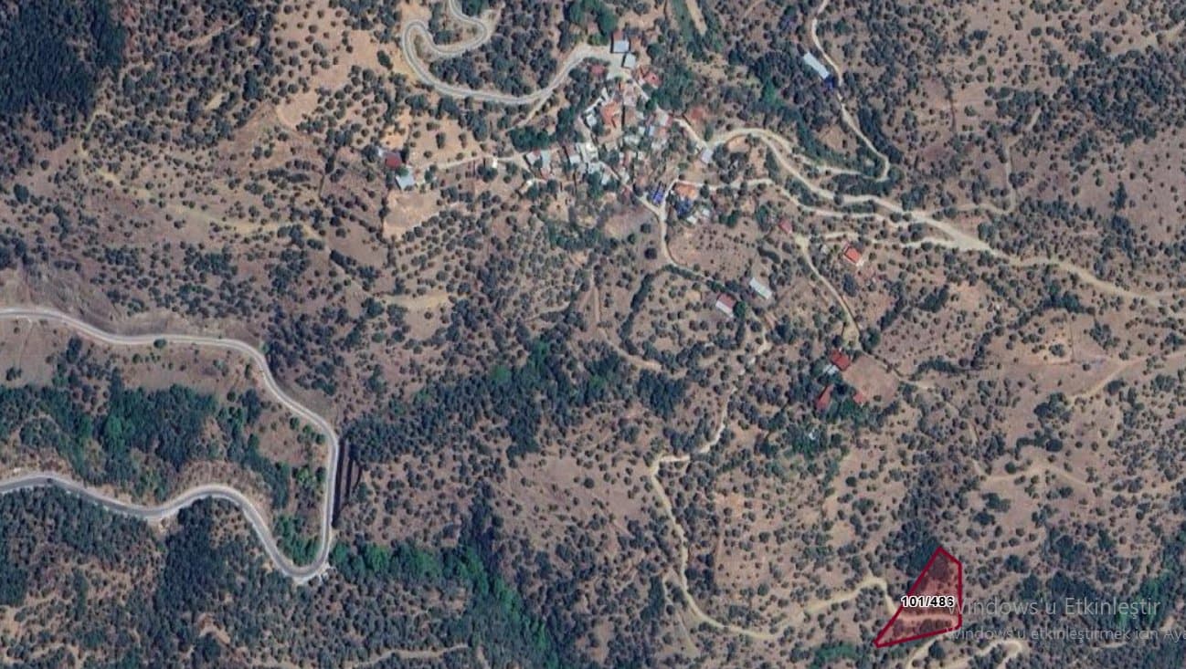 BAYINDIR KARAPINAR'DA YOL ÜSTÜ MÜSTAKİL TAPULU ZEYTINLIK